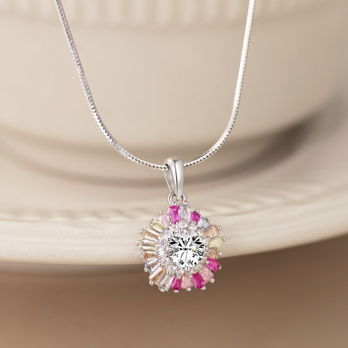 [Lora-Jewelry] Charmant collier de fleurs colorées