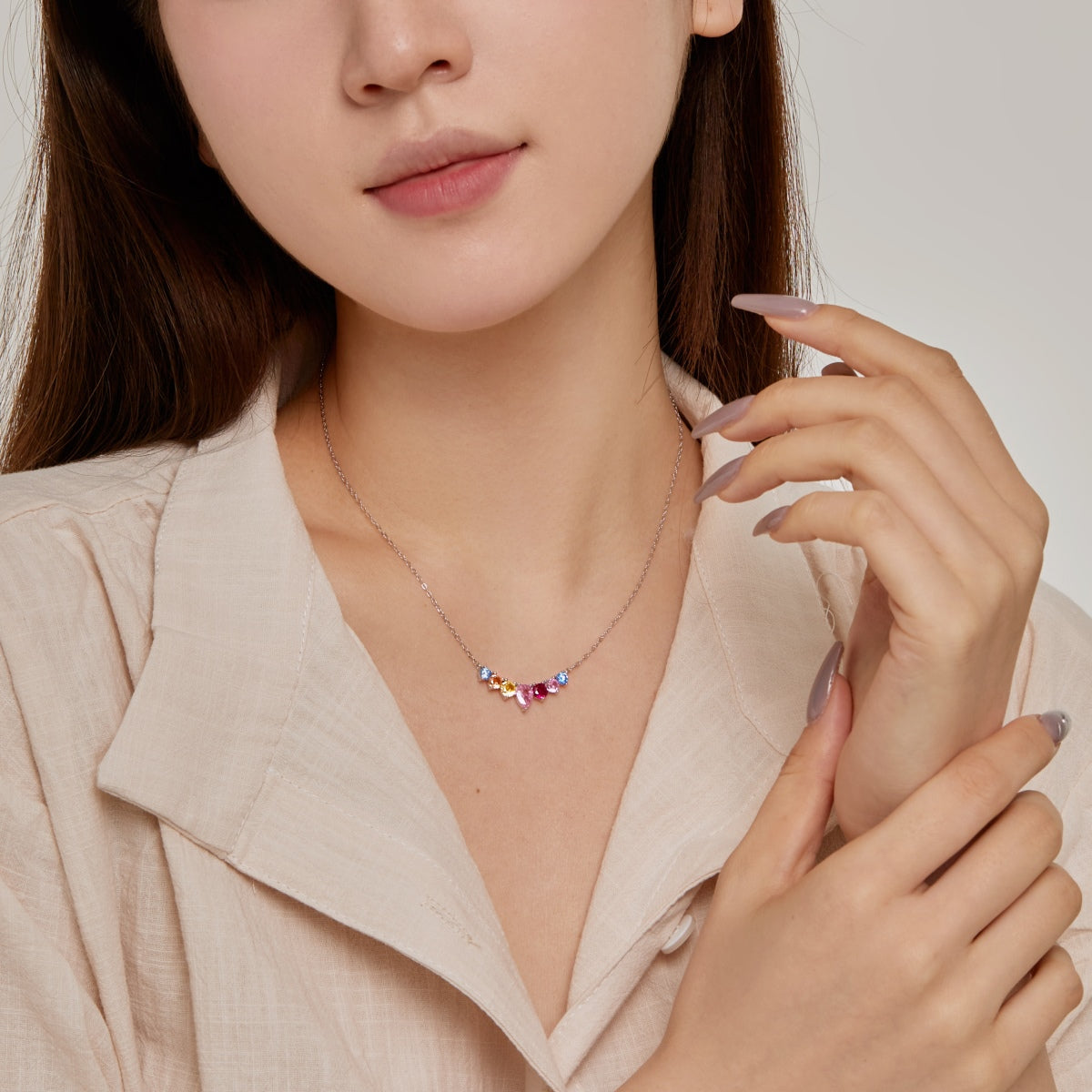 [Lora-Jewelry] Collier délicat en forme de cœur coloré