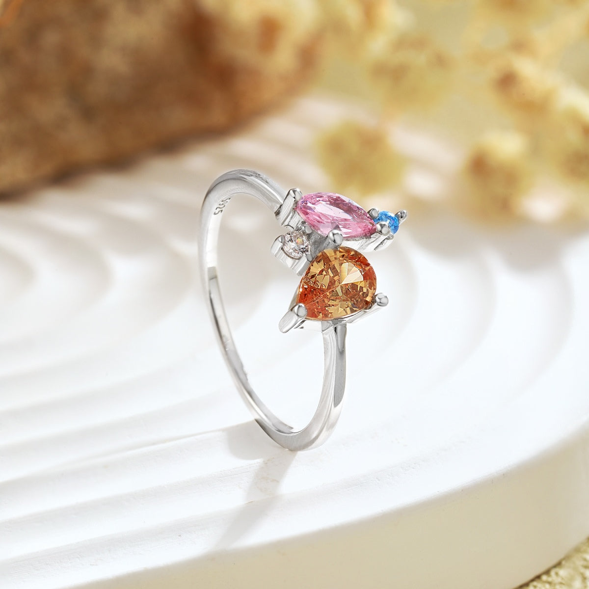 [Lora-Jewelry] Bague quotidienne multi-tailles colorée et éclatante