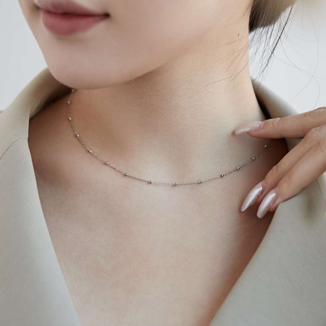 [Lora-Jewelry] Collier simple à petite chaîne de clavicule en perles