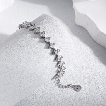 [Lora-Jewelry] Bracelet quotidien orné de 0,5 carat taille princesse