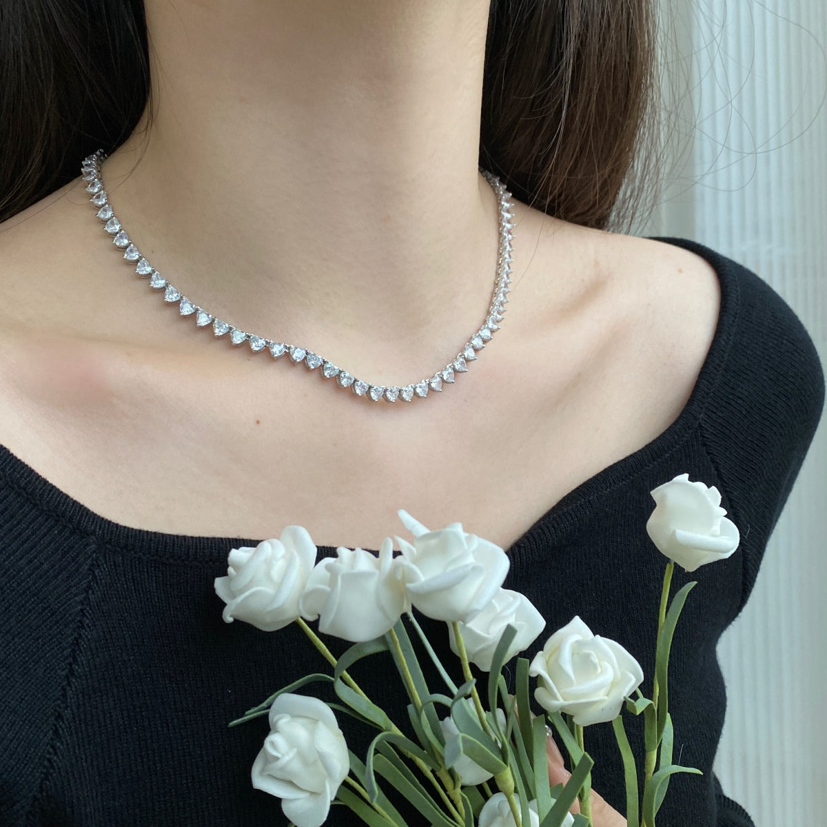 [Lora-Jewelry] Collier tennis orné de cœurs taillés