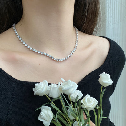 [Lora-Jewelry] Collier tennis orné de cœurs taillés