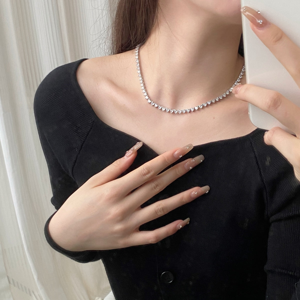 [Lora-Jewelry] Collier tennis orné de cœurs taillés