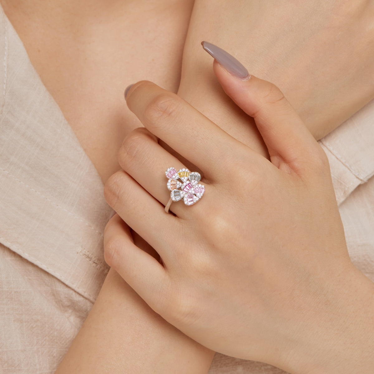 [Lora-Jewelry] Bague quotidienne scintillante et colorée en forme de goutte d'eau
