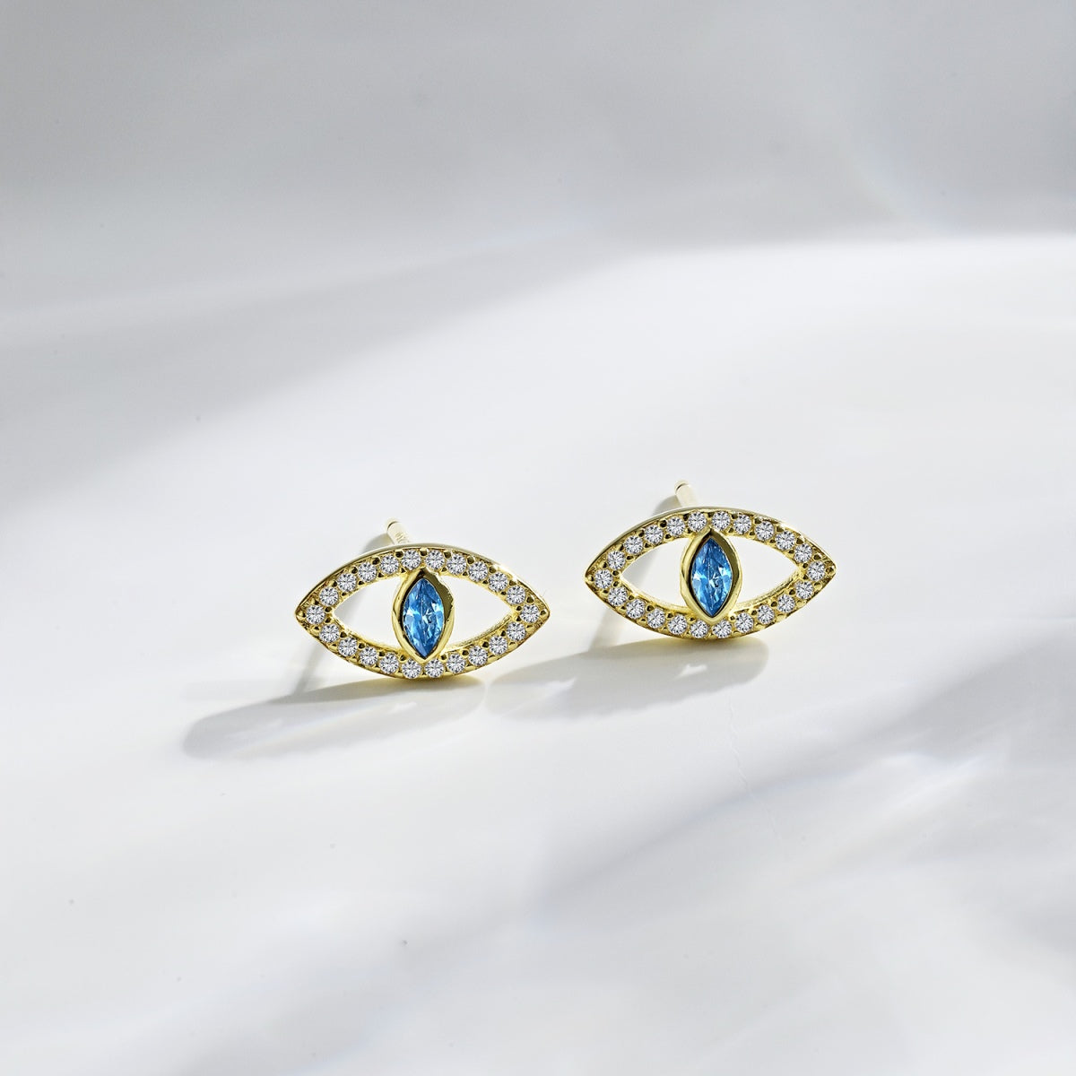 [Lora-Jewelry] Boucles d'oreilles à tige creuses Blue Devil Eyes