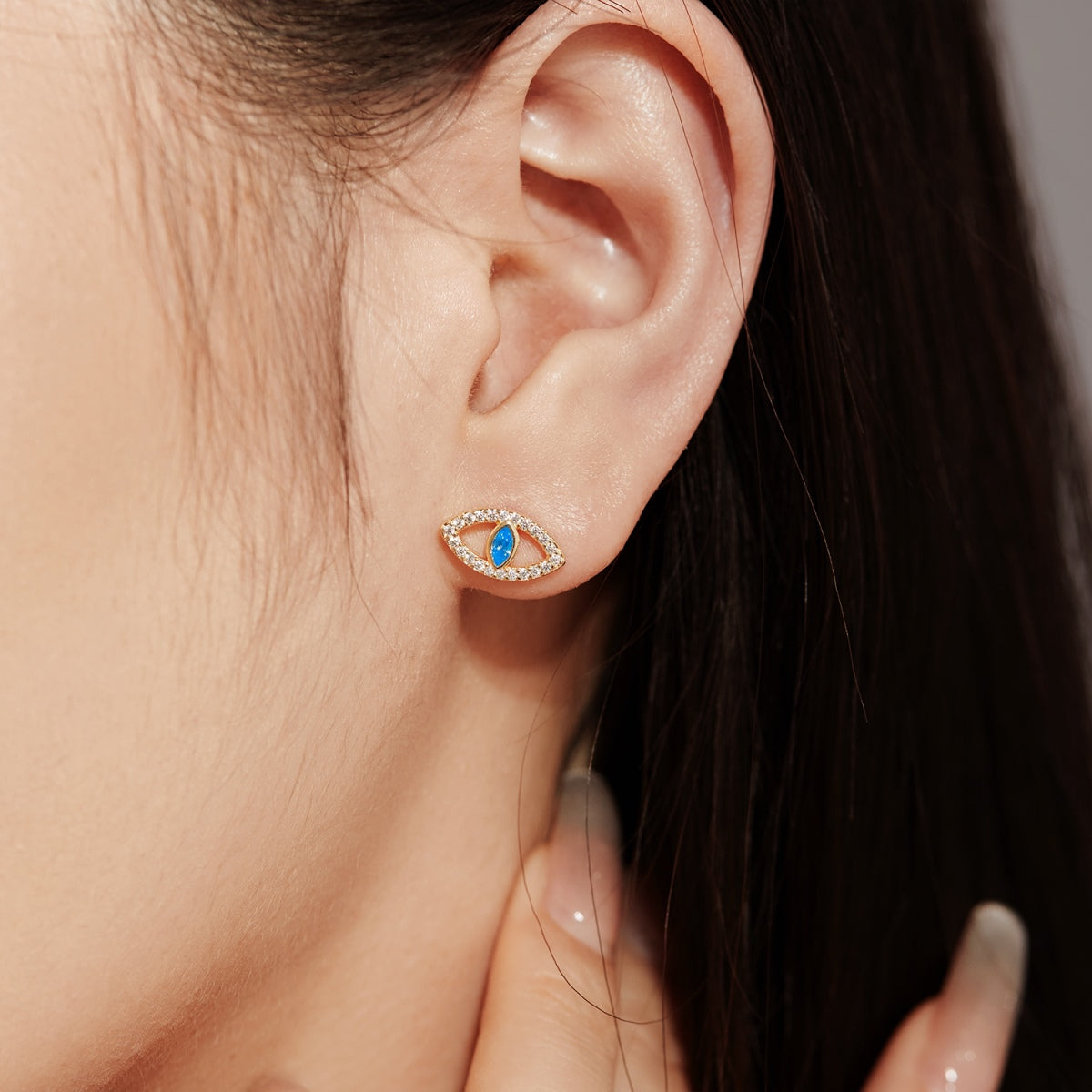 [Lora-Jewelry] Boucles d'oreilles à tige creuses Blue Devil Eyes