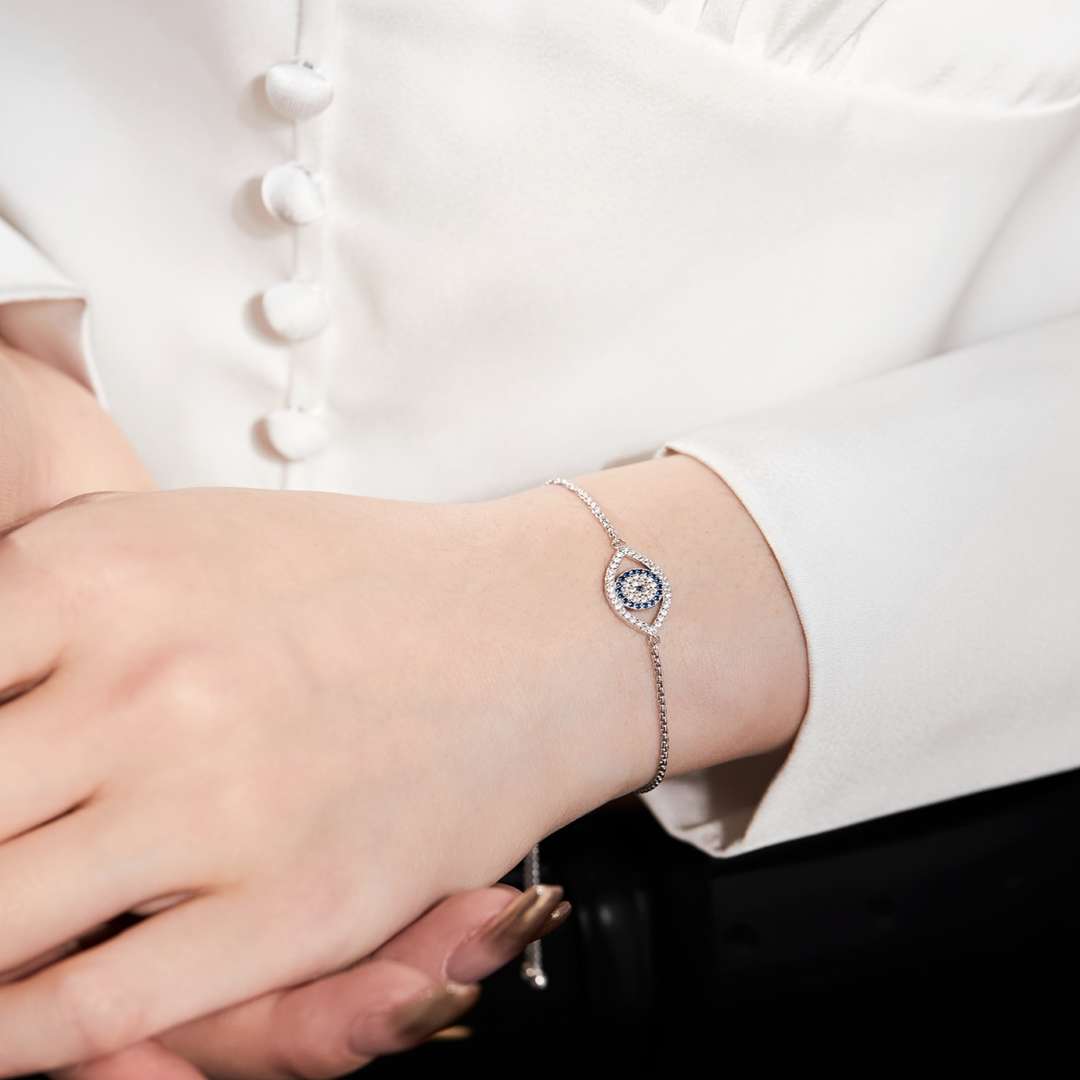 [Lora-Jewelry] Collier en forme d'œil éblouissant