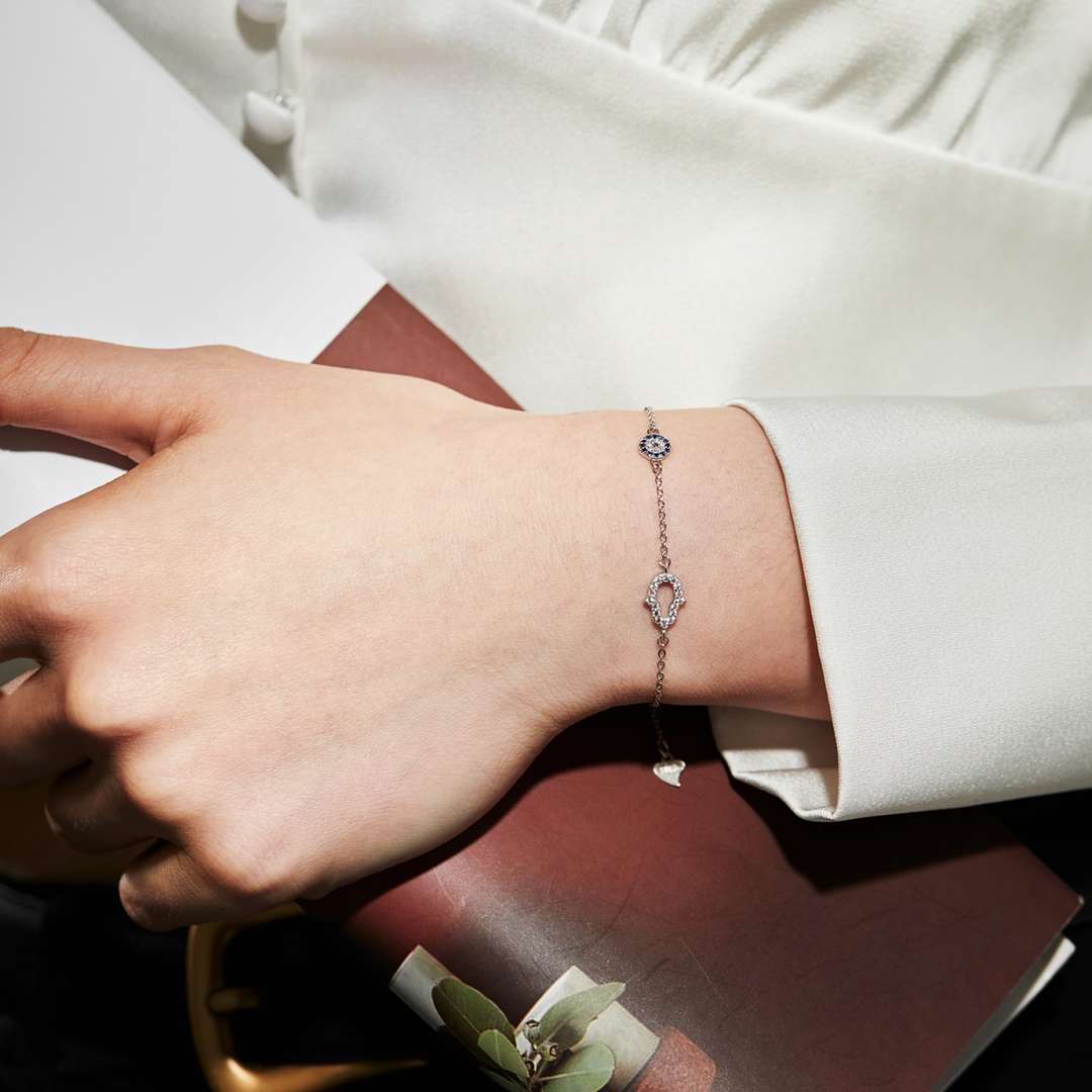 [Lora-Jewelry] Collier en forme de fantôme et de forme ronde