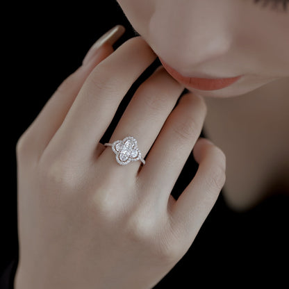 [Lora-Jewelry] Bague de banquet luxueuse en forme de fleur d'éternité