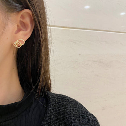 [Lora-Jewelry] Boucles d'oreilles exquises en forme de papillon