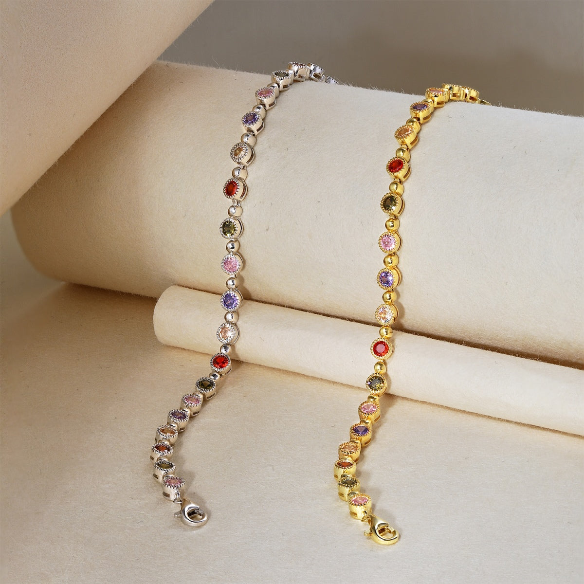 [Lora-Jewelry] Bracelet de fête scintillant et exquis à coupe ronde