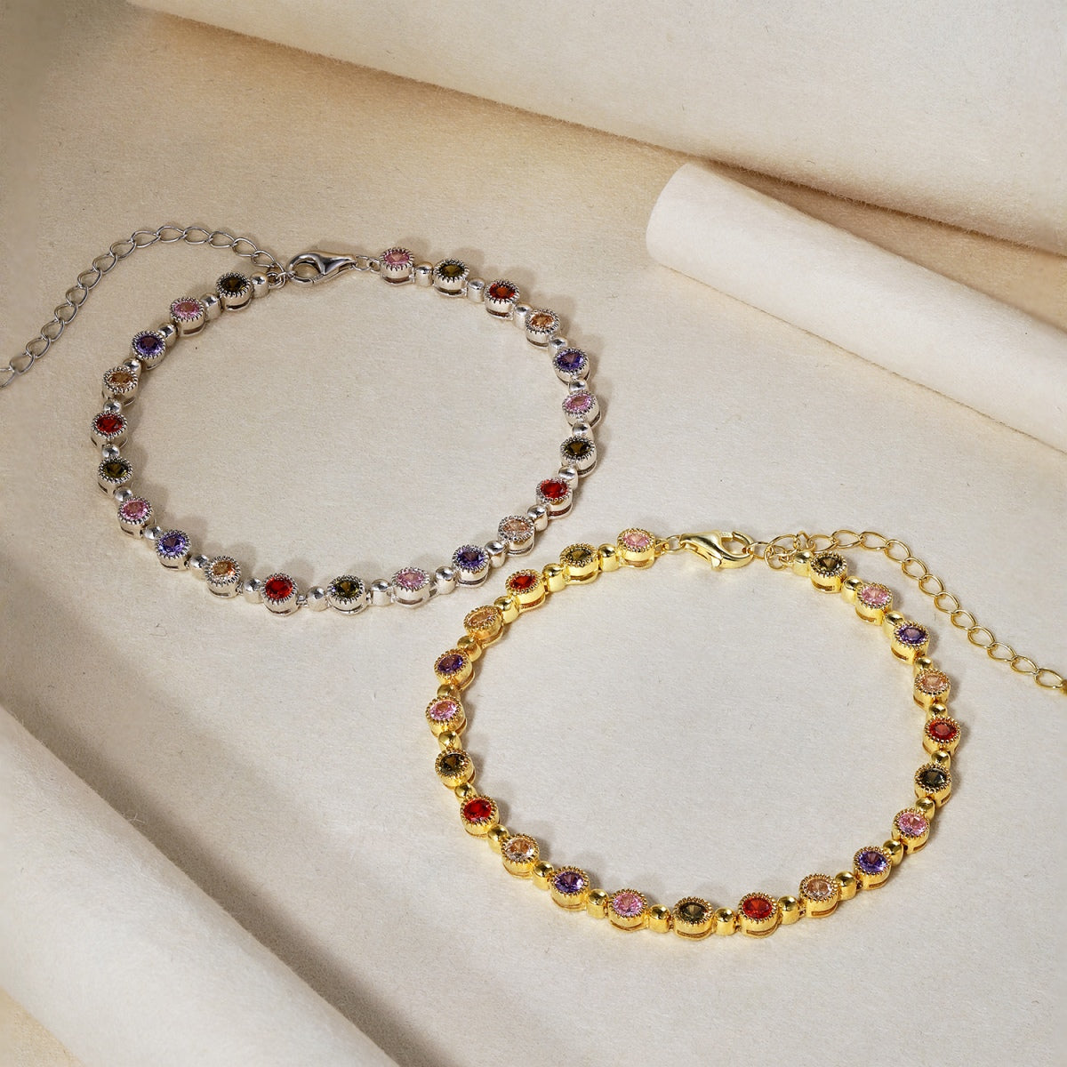 [Lora-Jewelry] Bracelet de fête scintillant et exquis à coupe ronde