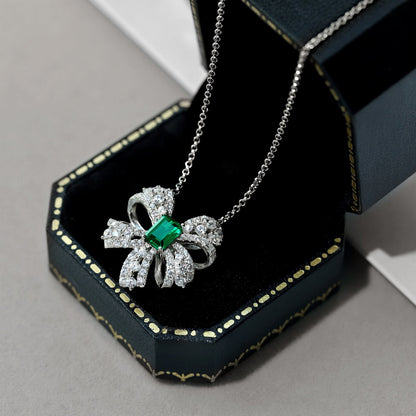 [Lora-Jewelry] Collier luxueux en forme de fleur taille émeraude