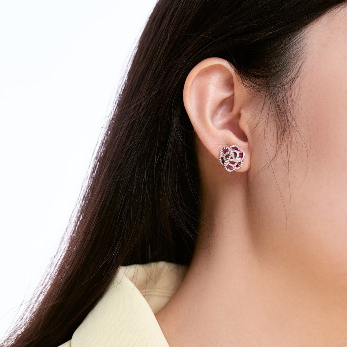 [Lora-Jewelry] Boucles d'oreilles exquises en forme de fleur pour un usage quotidien
