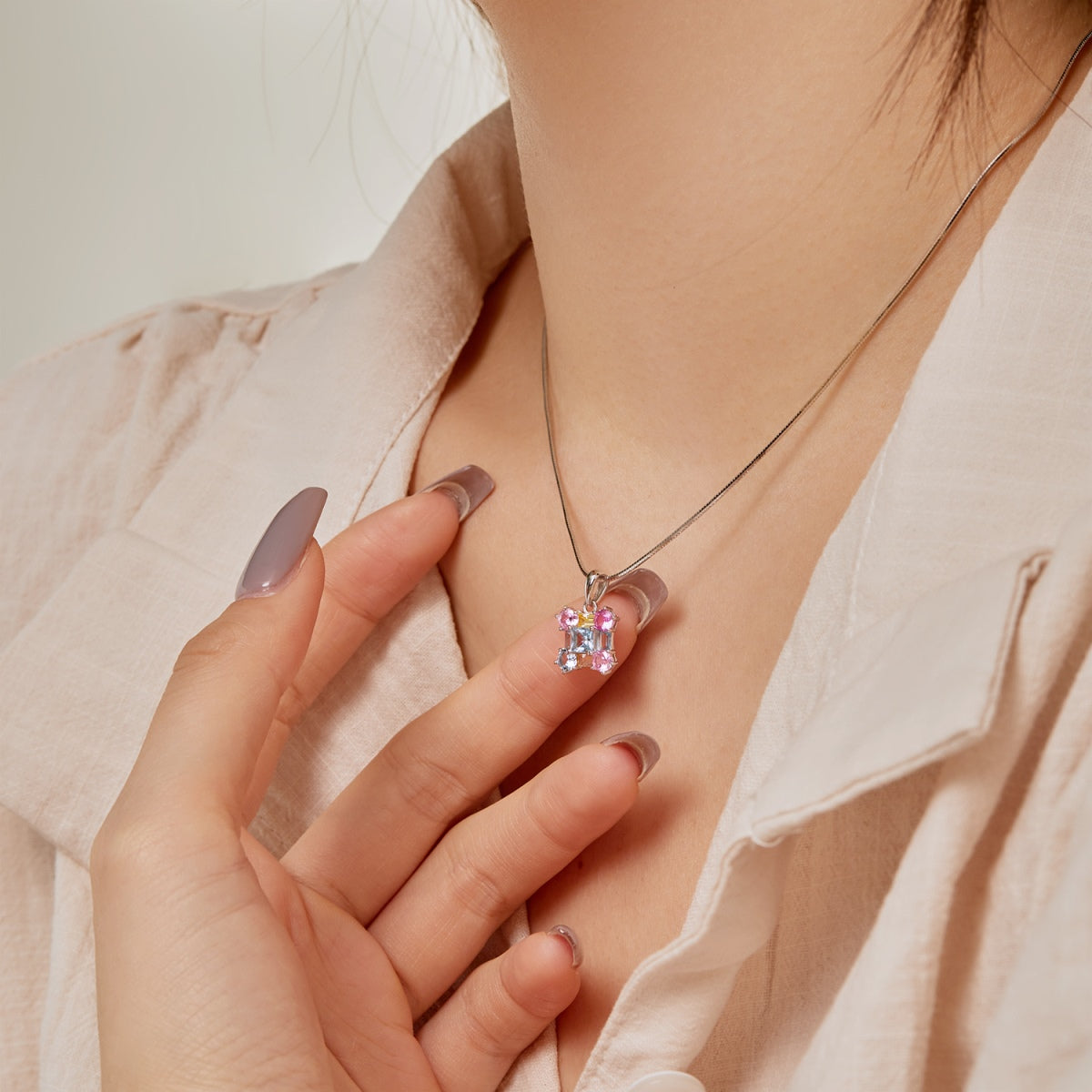 [Lora-Jewelry] Superbe collier multicolore