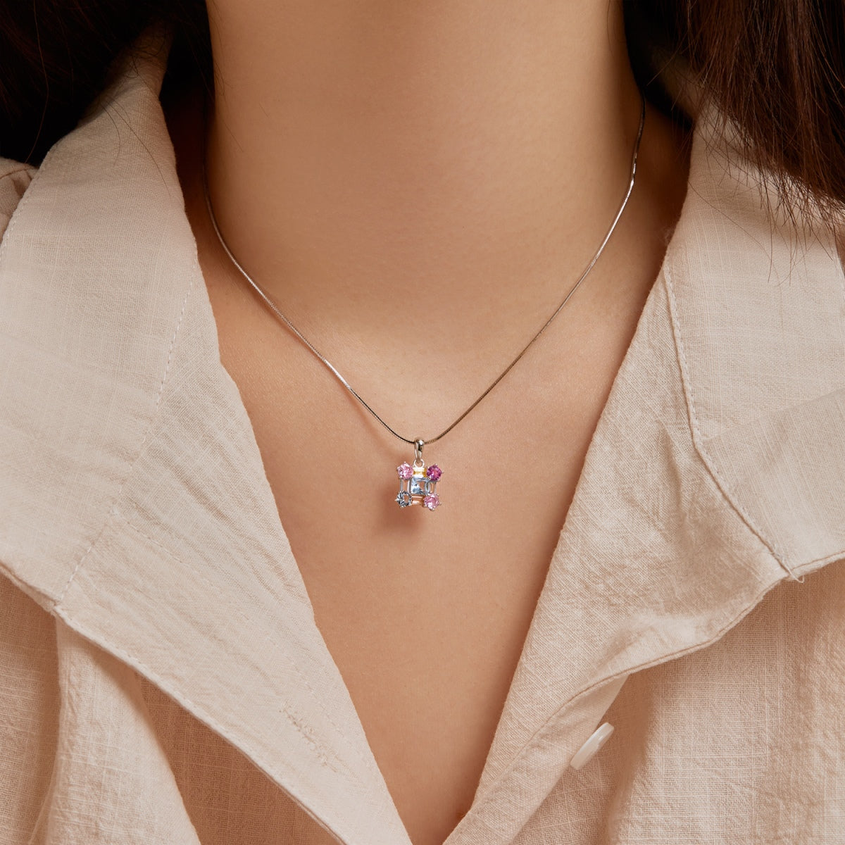 [Lora-Jewelry] Superbe collier multicolore