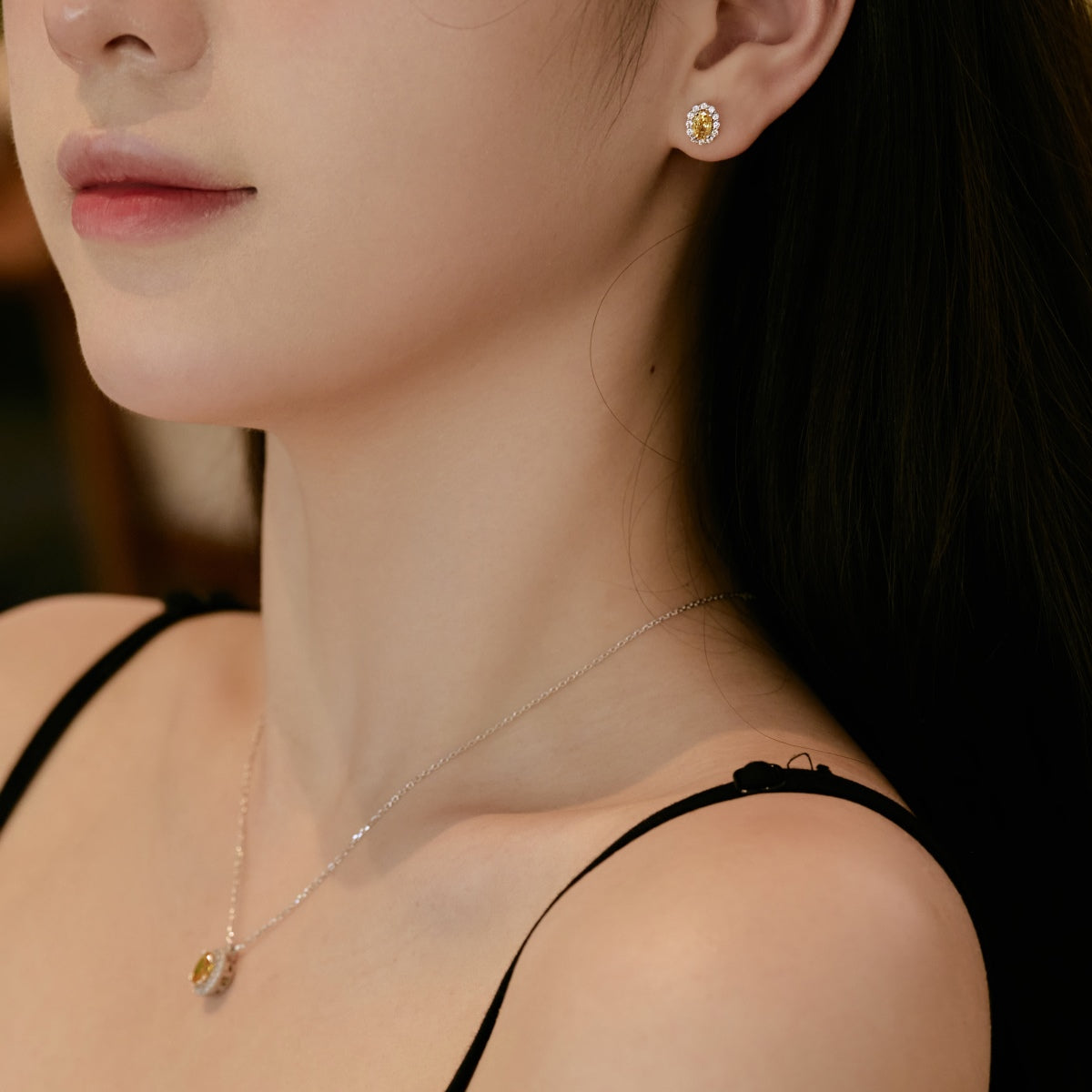 [Lora-Jewelry] Boucles d'oreilles quotidiennes délicates et uniques à coupe ovale