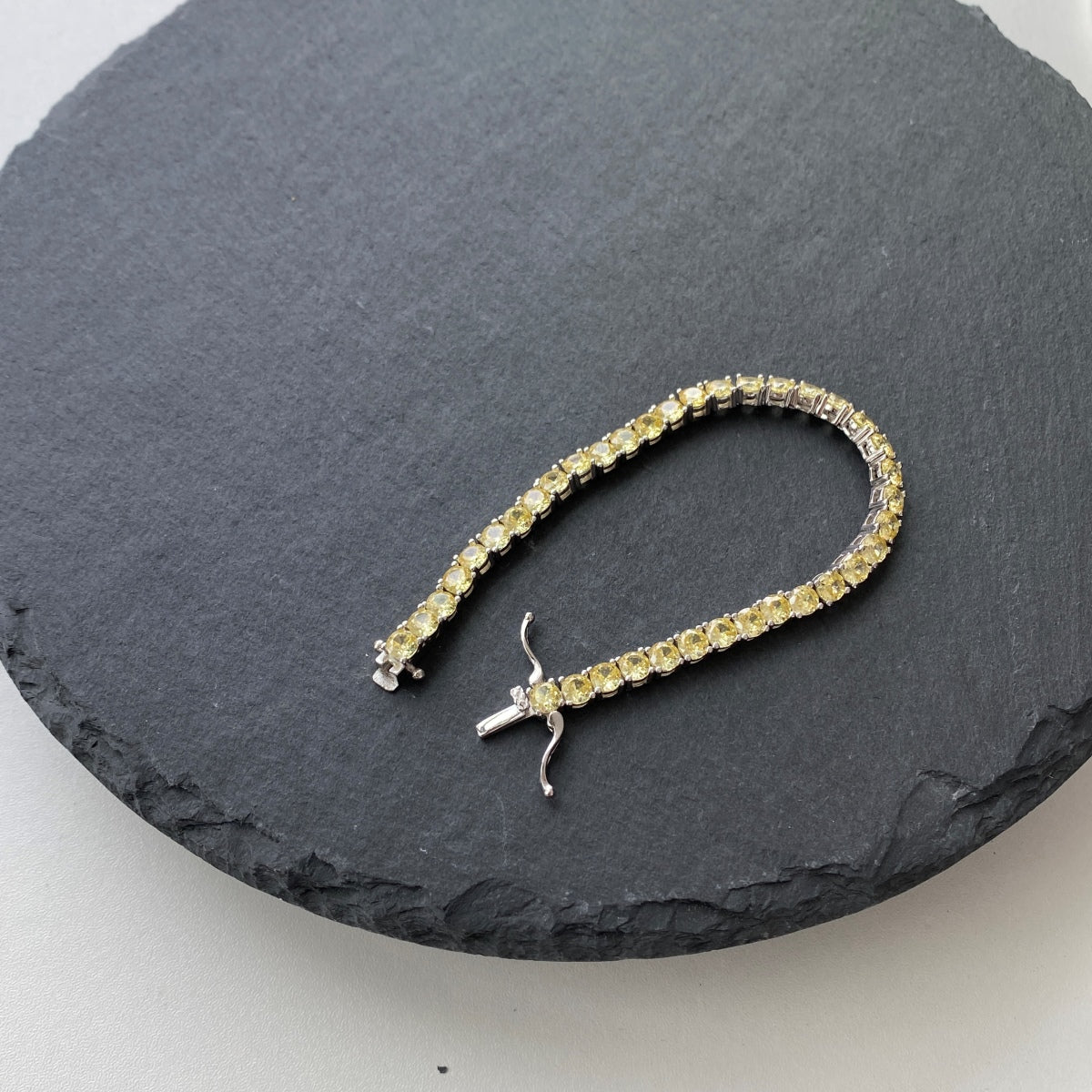 [Lora-Jewelry] Bracelet tennis rond orné et éblouissant