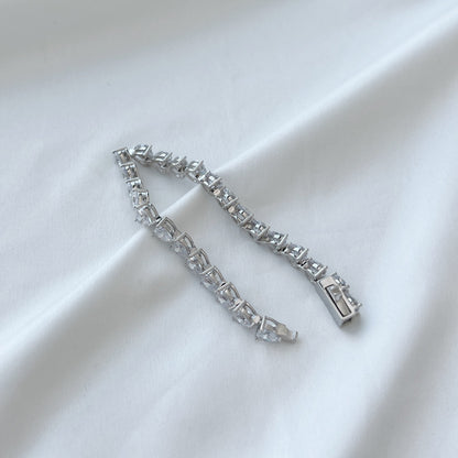 [Lora-Jewelry] Bracelet élégant et romantique en forme de cœur de 0,75 carat