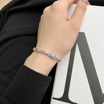 [Lora-Jewelry] Bracelet de fête orné et scintillant à plusieurs coupes