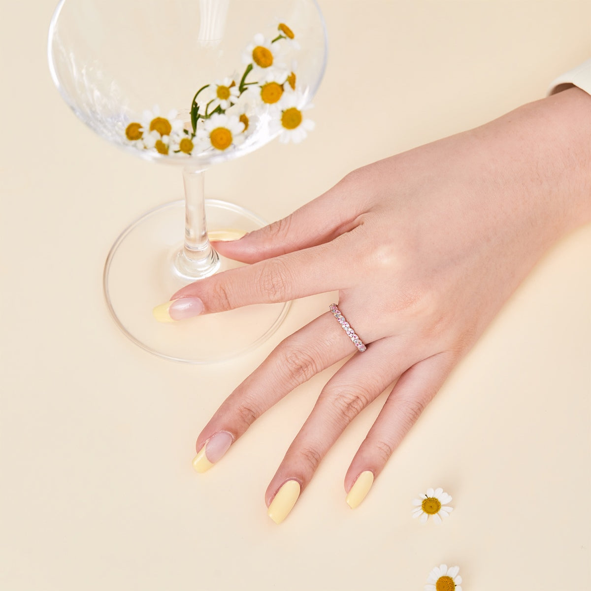 [Lora-Jewelry] Bague quotidienne délicate et éclatante à taille ronde