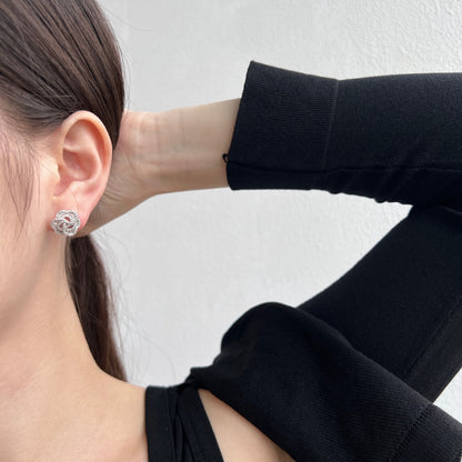 [Lora-Jewelry] Boucles d'oreilles exquises en forme de fleur pour un usage quotidien