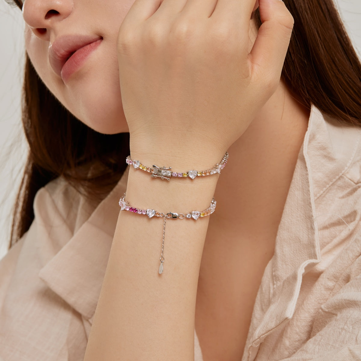 [Lora-Jewelry]ロマンティックハートシェイプラウンドカットラバーブレスレット