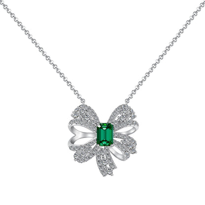[Lora-Jewelry] Collier luxueux en forme de fleur taille émeraude