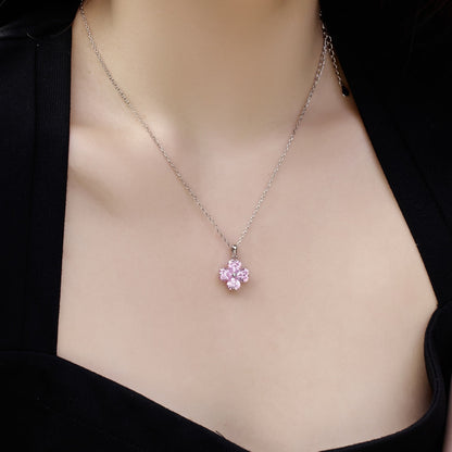 [Lora-Jewelry] Collier de perles en forme de trèfle à quatre feuilles en forme de cœur