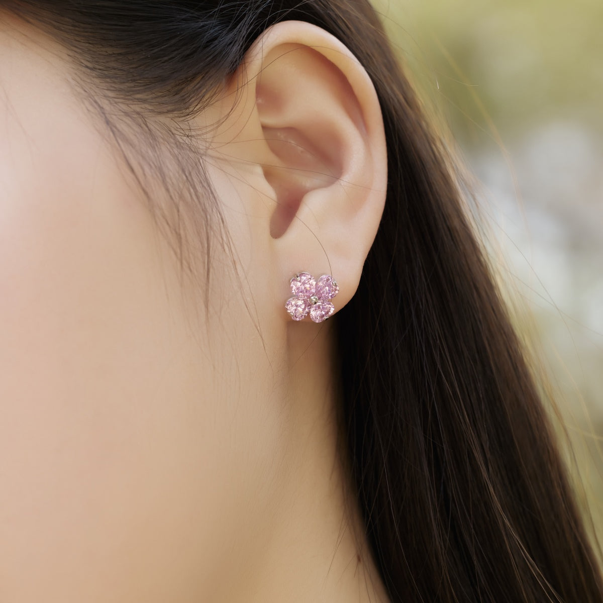 [Lora-Jewelry]Boucles d'oreilles boule trèfle à quatre feuilles