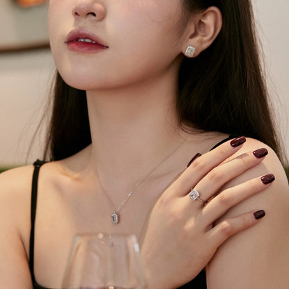 [Lora-Jewelry]1.0カラットの贅沢で繊細なエメラルドカットのデイリーイヤリング