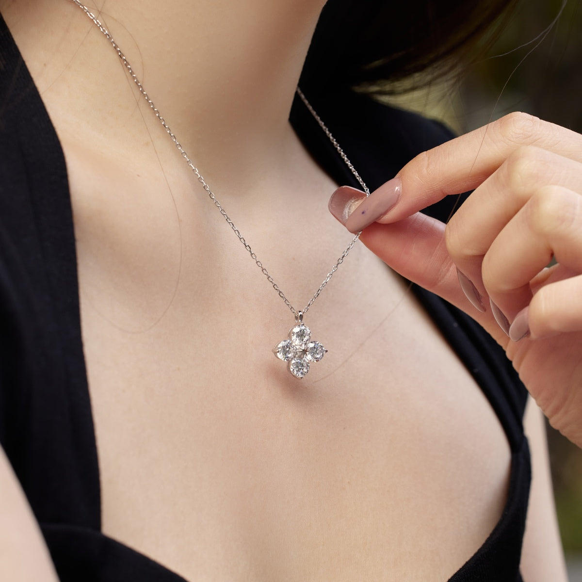 [Lora-Jewelry]四つ葉のクローバーと八芒星のネックレス