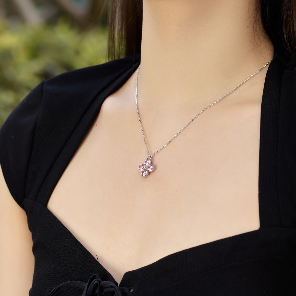 [Lora-Jewelry]四つ葉のクローバーと八芒星のネックレス