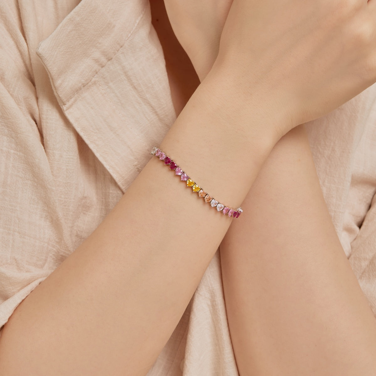 [Lora-Jewelry]Luxurious Colorful Romantic Heart Shape Lover Bracelet