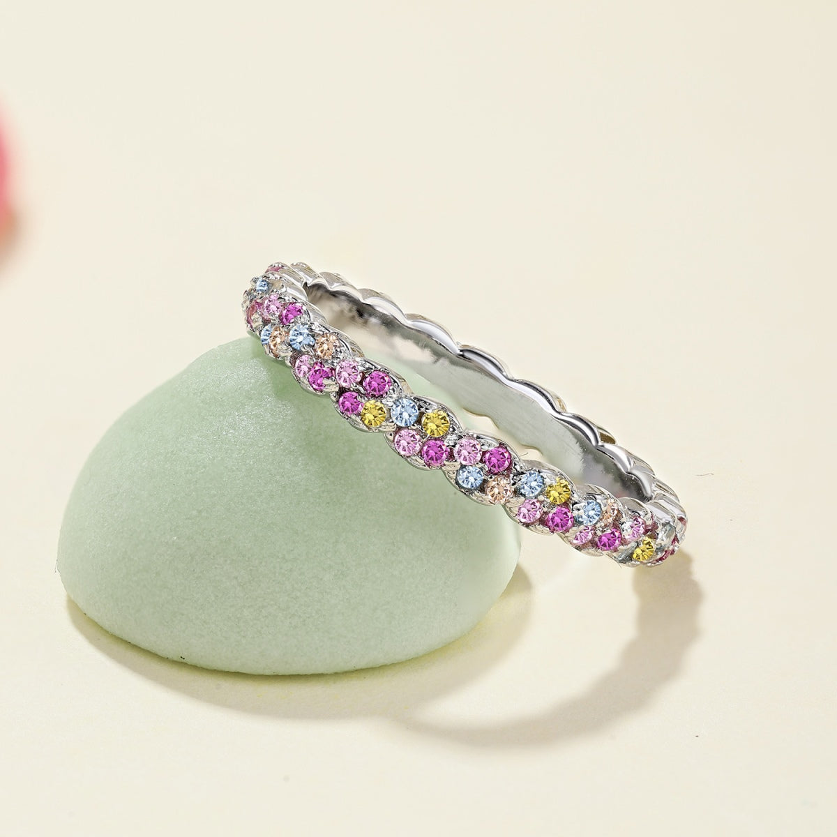 [Lora-Jewelry] Bague quotidienne délicate et éclatante à taille ronde