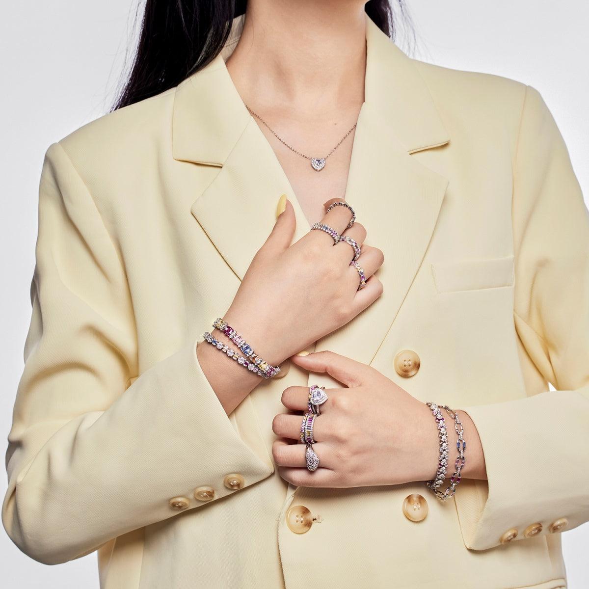 [Lora-Jewelry] Bague cocktail ornée d'une émeraude éclatante
