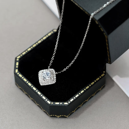 [Lora-Jewelry] Collier scintillant en taille Asscher