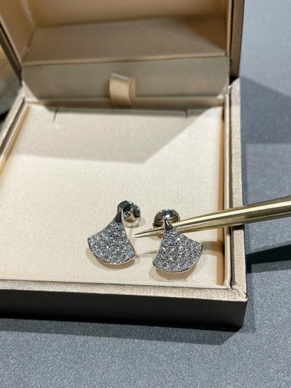 [ローラジュエリー]ドリームスタッドピアス ダイヤモンド
