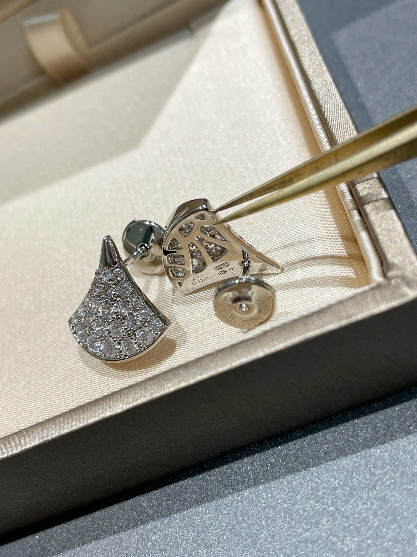 [ローラジュエリー]ドリームスタッドピアス ダイヤモンド