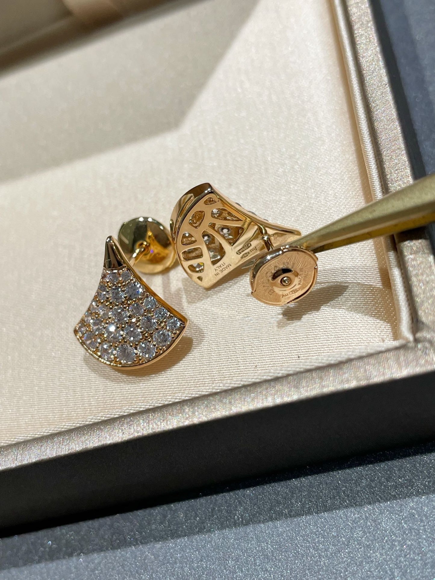 [ローラジュエリー]ドリームスタッドピアス ダイヤモンド