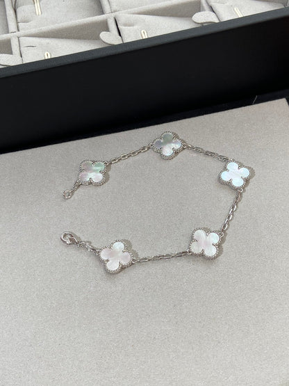 [Lora-Jewelry]CLOVER SILVER MOP 5 MOTIF BRACELET