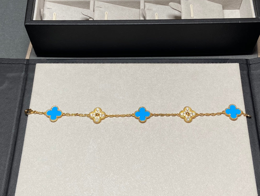 [Lora-Jewelry]CLOVER 5 MOTIF BLUE CHALCEDONY DIAMOND GOLD BRACELET
