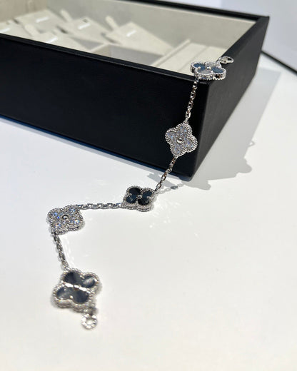 [Lora-Jewelry]CLOVER 5 MOTIF SILVER DIAMOND BRACELET