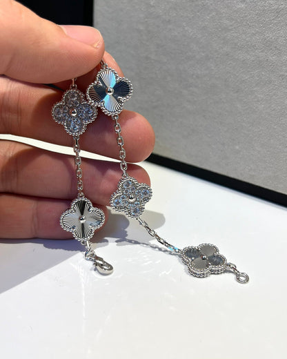 [Lora-Jewelry]CLOVER 5 MOTIF SILVER DIAMOND BRACELET