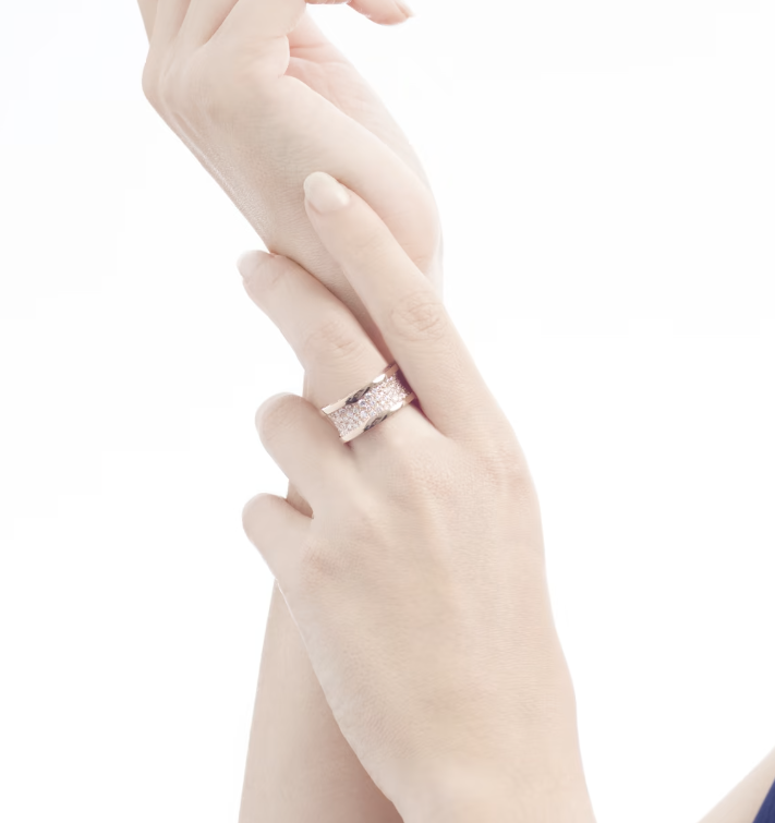 [Lora-Jewelry]ZERO 1 WITH PAVED DIAMONDS ON THE SPIRAL RING
