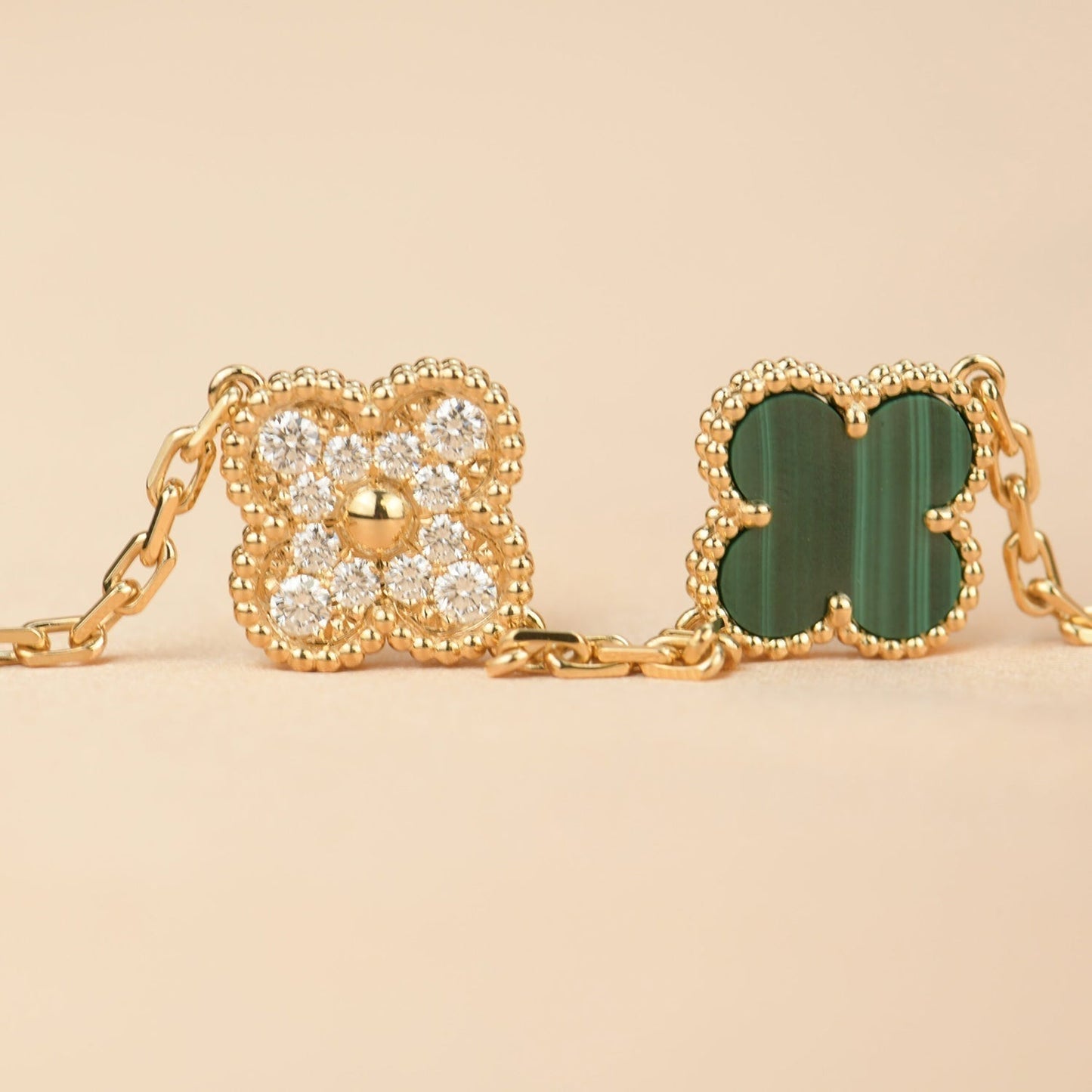 [Lora-Jewelry]CLOVER  5 MOTIF MALACHITE DIAMOND BRACELET