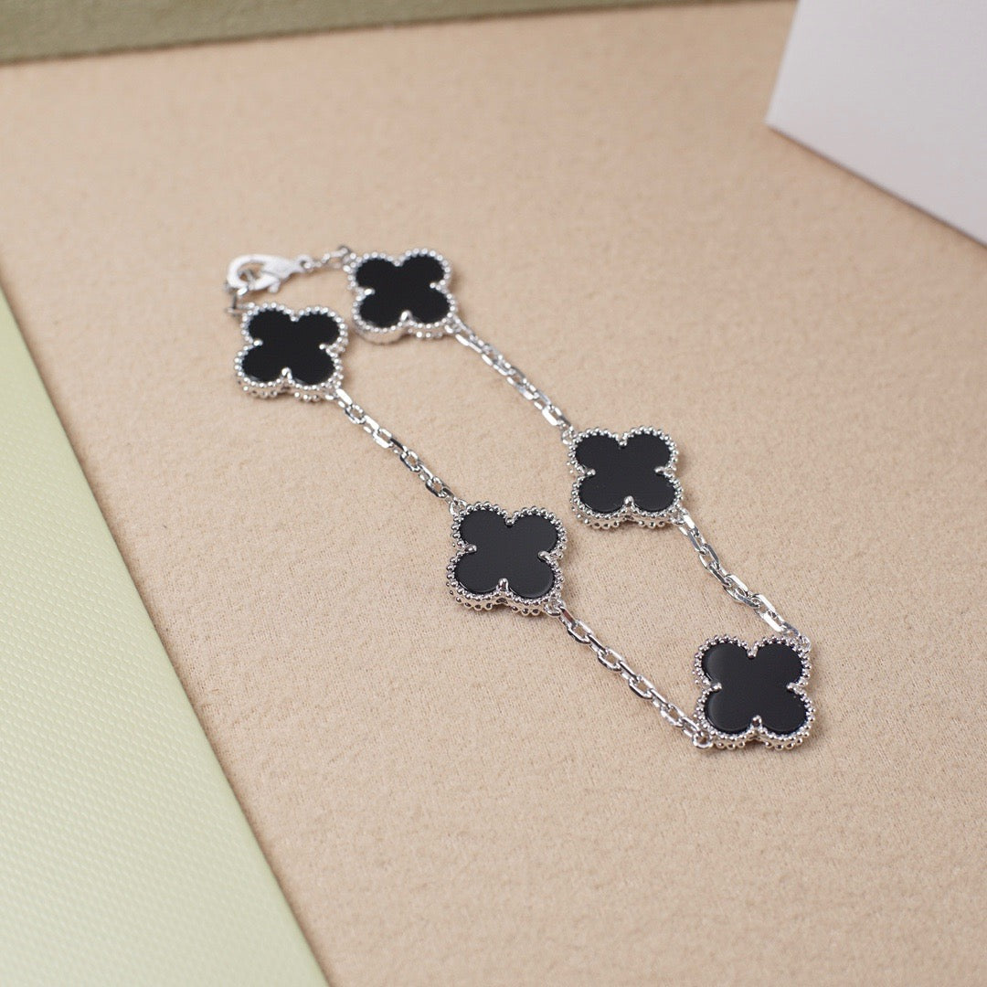 [Lora-Jewelry]CLOVER 5 MOTIF ONYXS  BRACELET SILVER