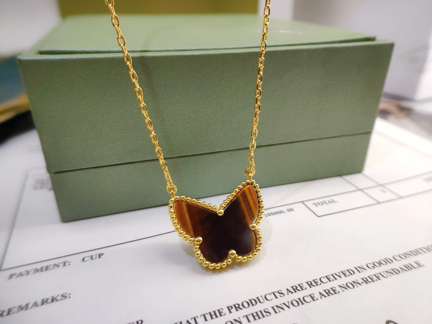 [Lora-Jewelry] TIGER__ EYE BUTTERFLY NECKLACE