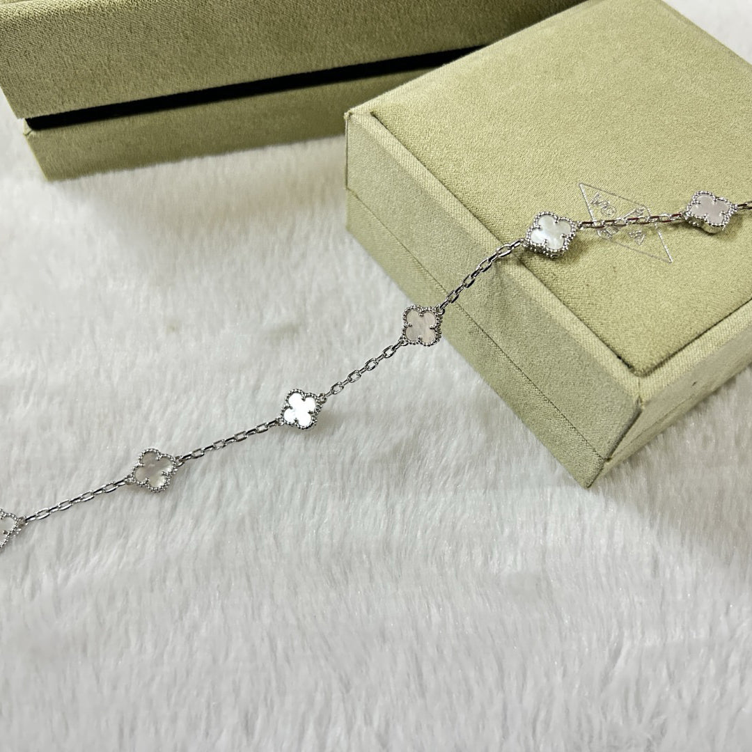 [Lora-Jewelry]CLOVER 6 MOTIF WHITE MOP BRACELET